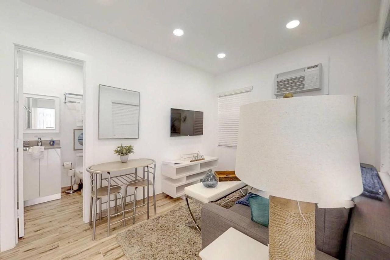 Chick & Fashionable 1 Bedroom Apt Beach Unit # 4 好莱坞 外观 照片